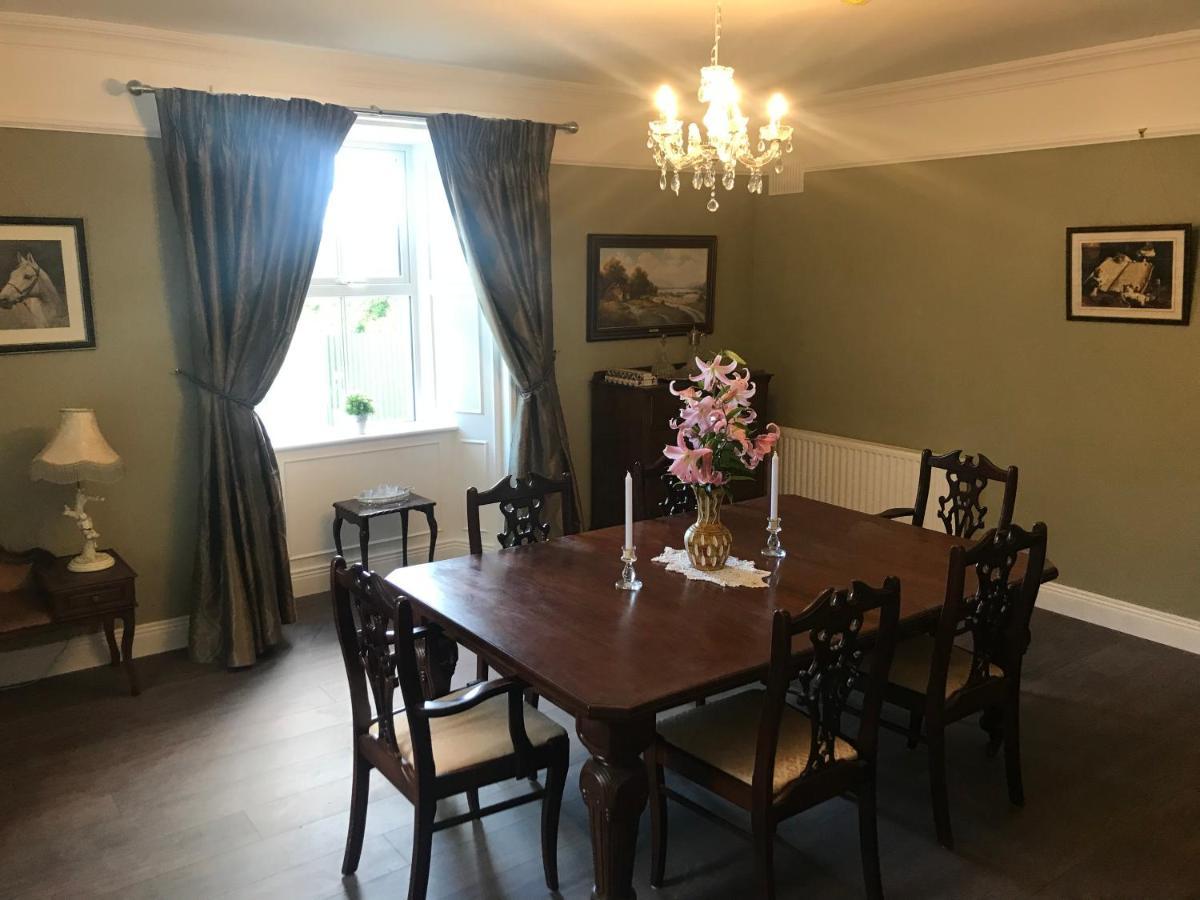 Entire Farmhouse In Tipperary 니나 외부 사진