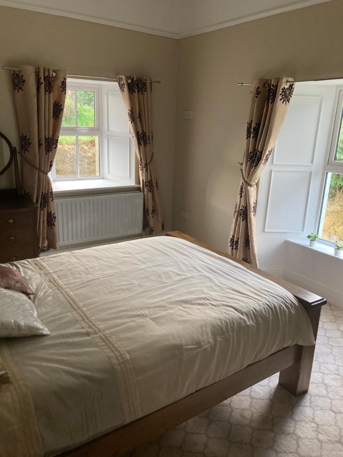 Entire Farmhouse In Tipperary 니나 외부 사진