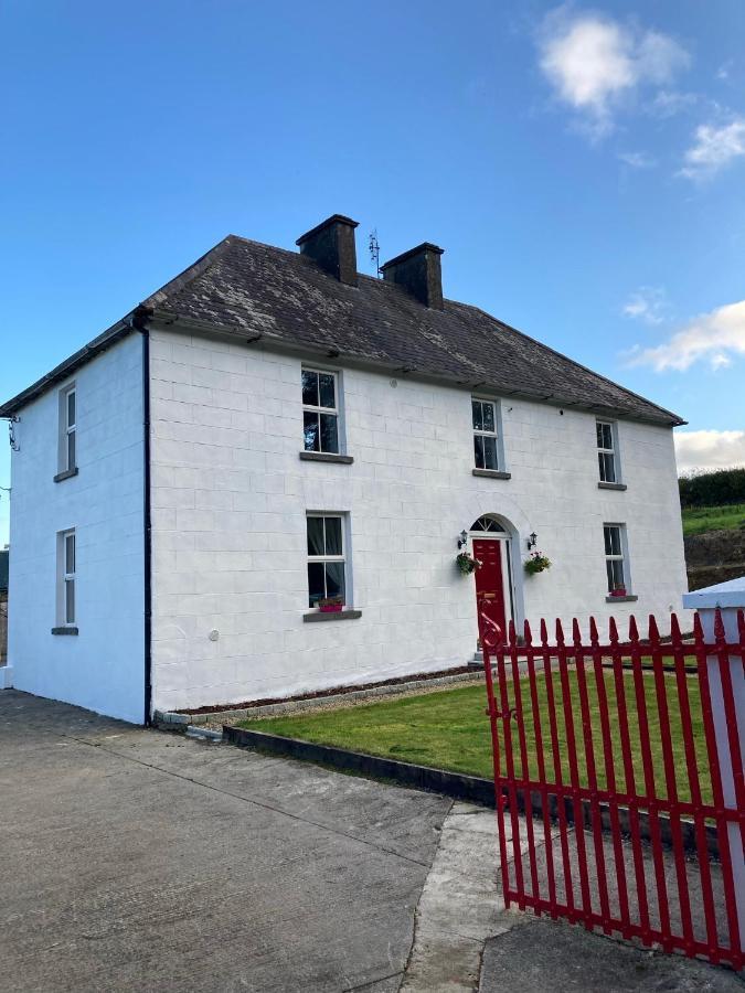 Entire Farmhouse In Tipperary 니나 외부 사진
