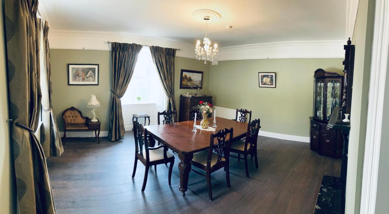 Entire Farmhouse In Tipperary 니나 외부 사진