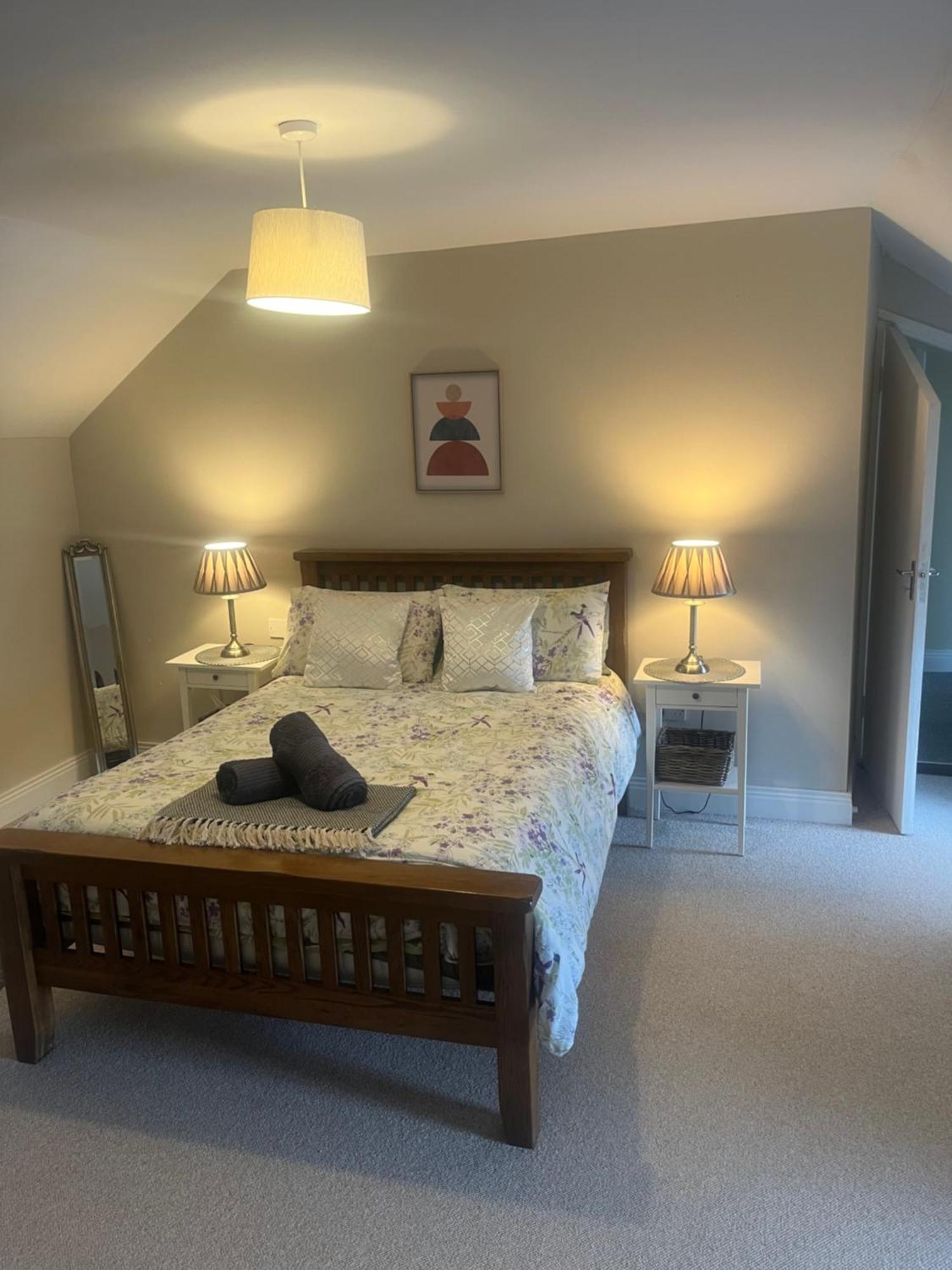Entire Farmhouse In Tipperary 니나 외부 사진